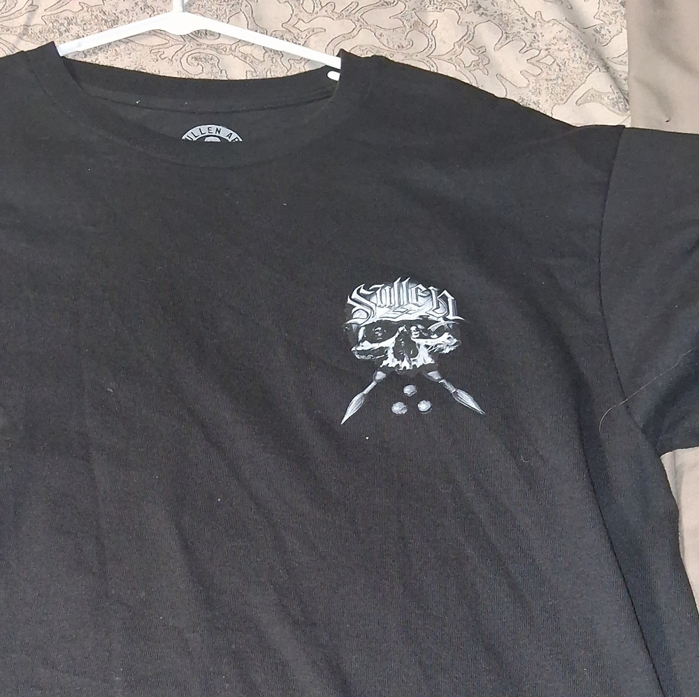 Sullen Black Skull Graphic Men's Tee